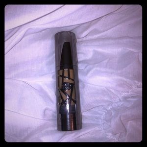 Urban Decay All Nighter Foundation shade 4.0
